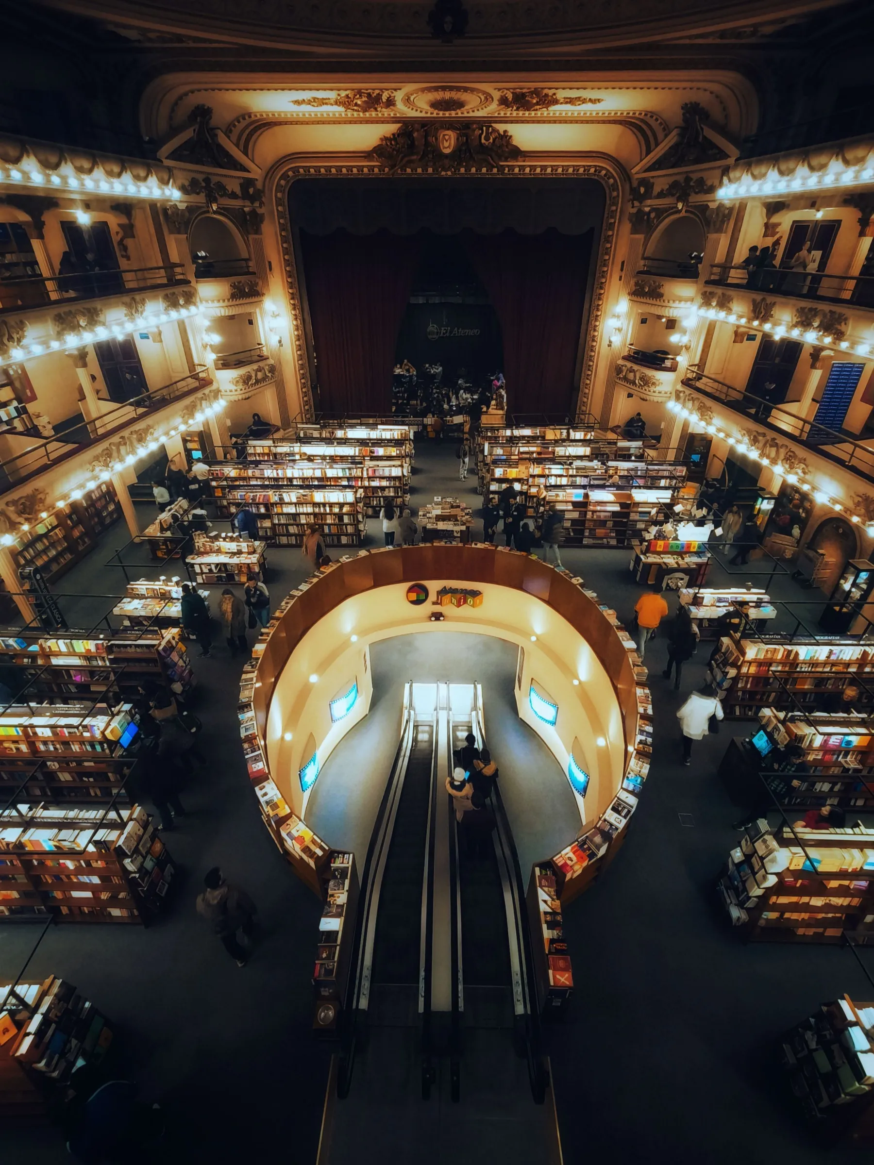 The ornate theatre balconies and decorated ceiling of El Ateneo Grand Splendid bookshop